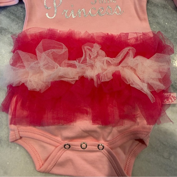 Ruffle Butts Baby Girl Perfect Little Princess Tutu Bodysuit NWOT Size 3-6 Month - Picture 3 of 6
